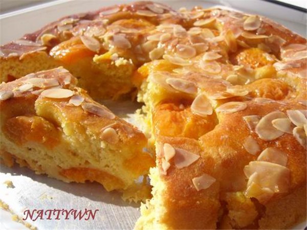 Воздушный дрожжевой пирог с абрикосами - простой и быстрый рецепт, рецепты с фото