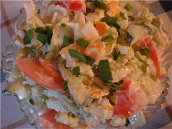 Салат из мяса с солеными огурцами